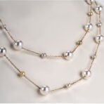 Mixed Color Star Pearl Sweater Necklace - Image 3